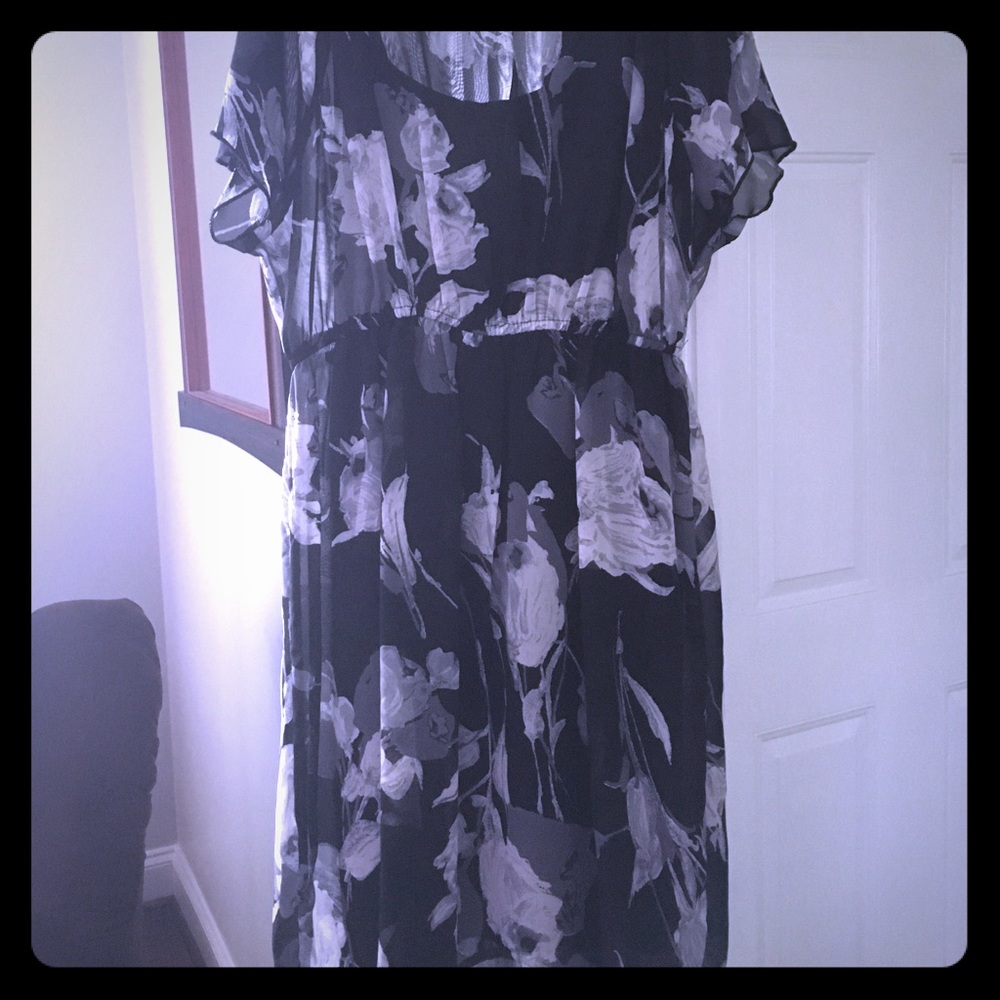 Black and white cocktail dress!
